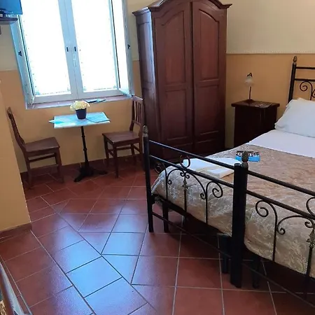 Pignatelli Πανσιόν 3*