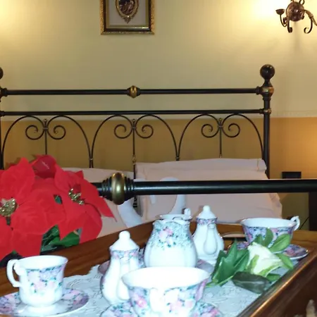 Pignatelli 3* Neapel