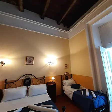 Pignatelli 3* Naples