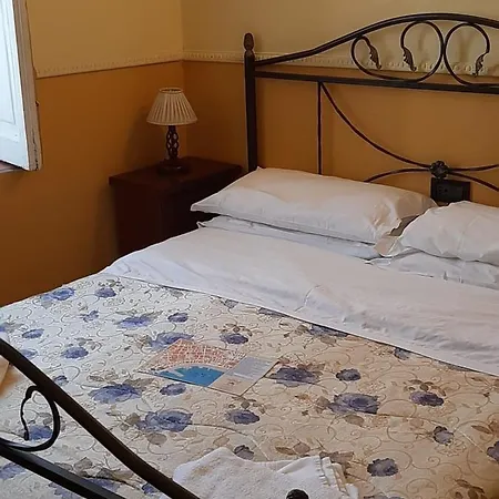 Pignatelli Guest house Naples