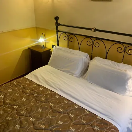 Pignatelli 3* Naples