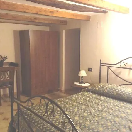 Pignatelli Guest house 3*